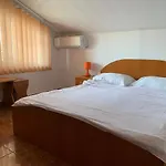 Pensiune Casa Horia